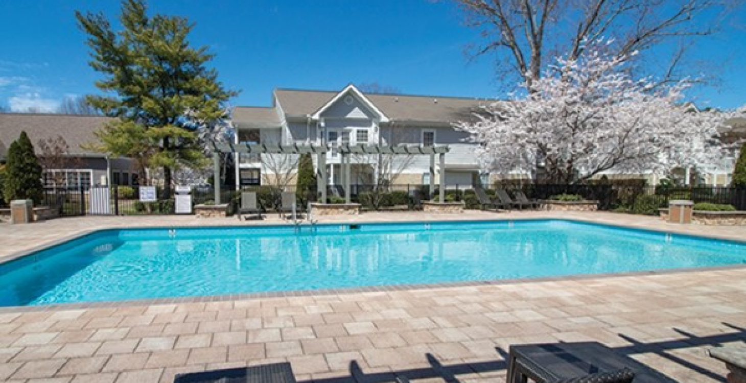 Feature image for Cantor Fitzgerald Announces the Sale of 865 Bellevue Apartments in Nashville, Tennessee